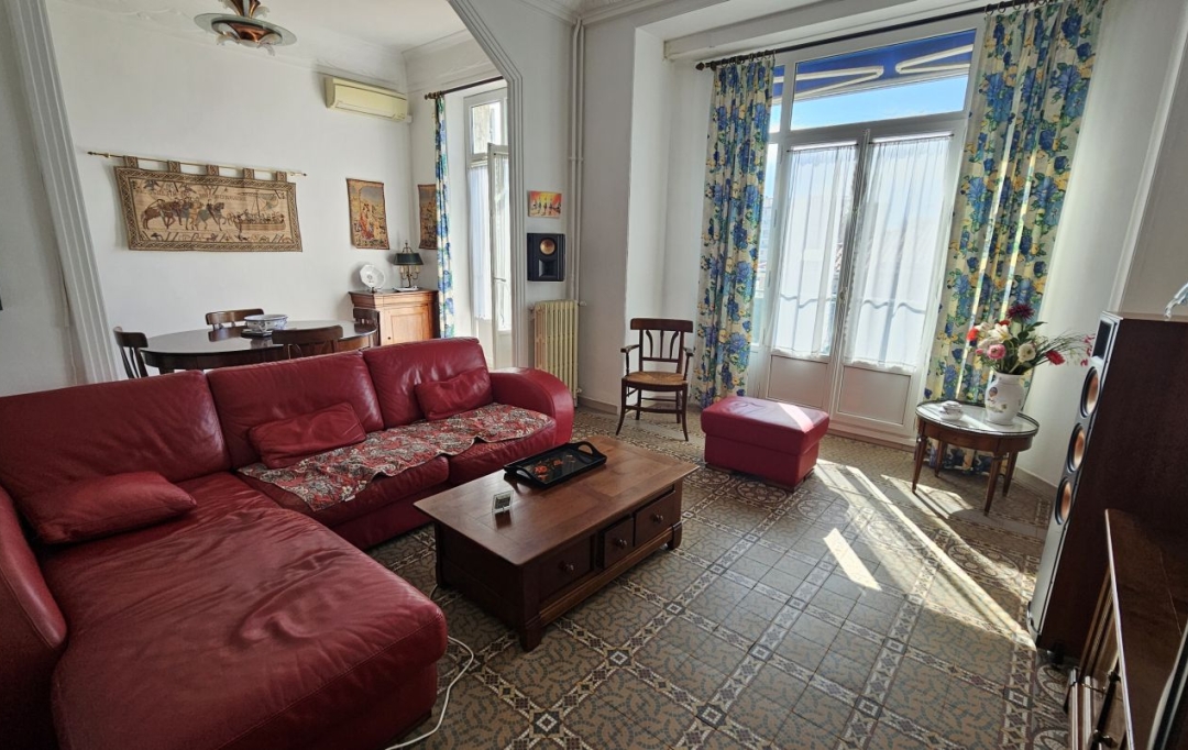 Annonces MARSEILLE 5EME : Appartement | MARSEILLE (13005) | 94 m2 | 395 000 € 